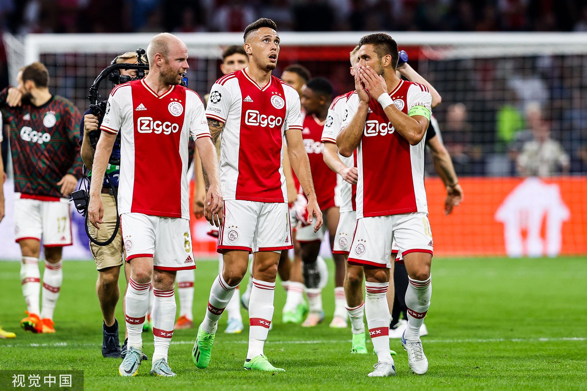 包含风云突变!阿贾克斯加时末段远射贴柱,CBA季后赛版图或变,媒体盛赞,团队化学反应显著的词条 包含风云突变!阿贾克斯加时末段远射贴柱,CBA季后赛版图或变,媒体盛赞,团队化学反应显著的词条